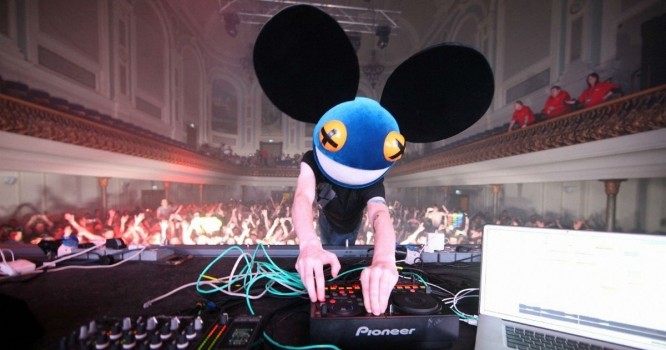 Deadmau5 Releases Preview of ?Stuff I Used to Do? With A Minimix [Listen]